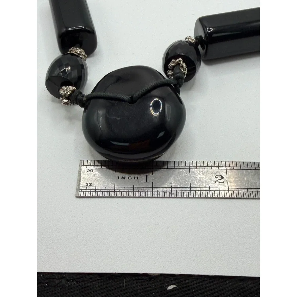 Vintage Beaded Nacklace with Black‎ and Cream-colored Plastic Beads